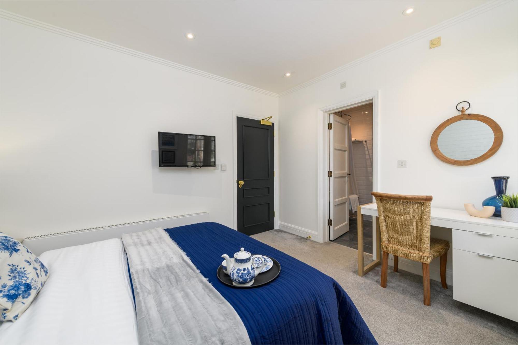 Holm House Hotel Пенарт Экстерьер фото