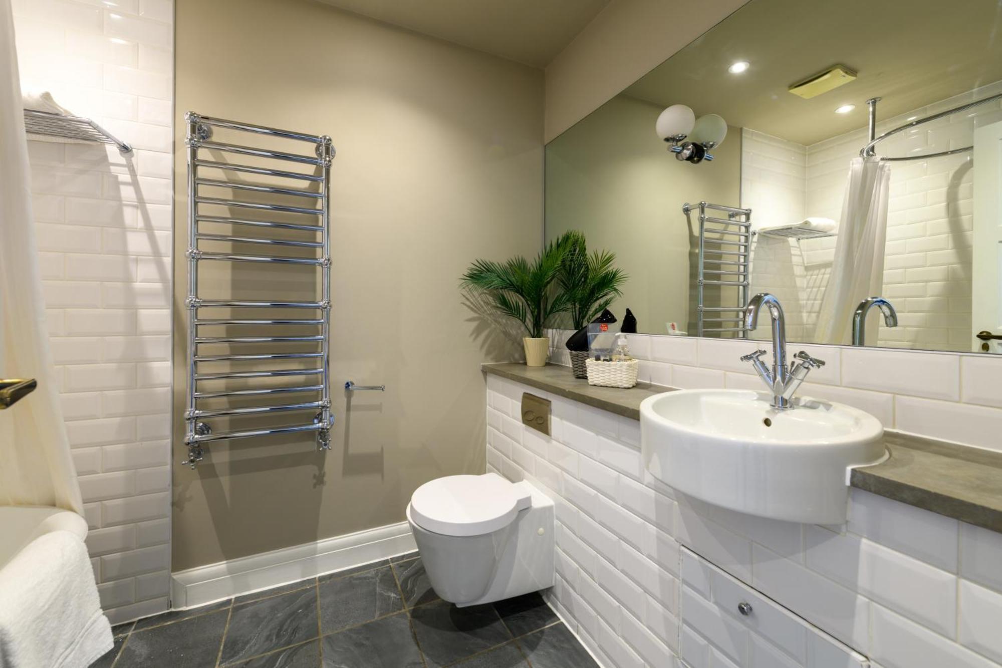 Holm House Hotel Пенарт Экстерьер фото