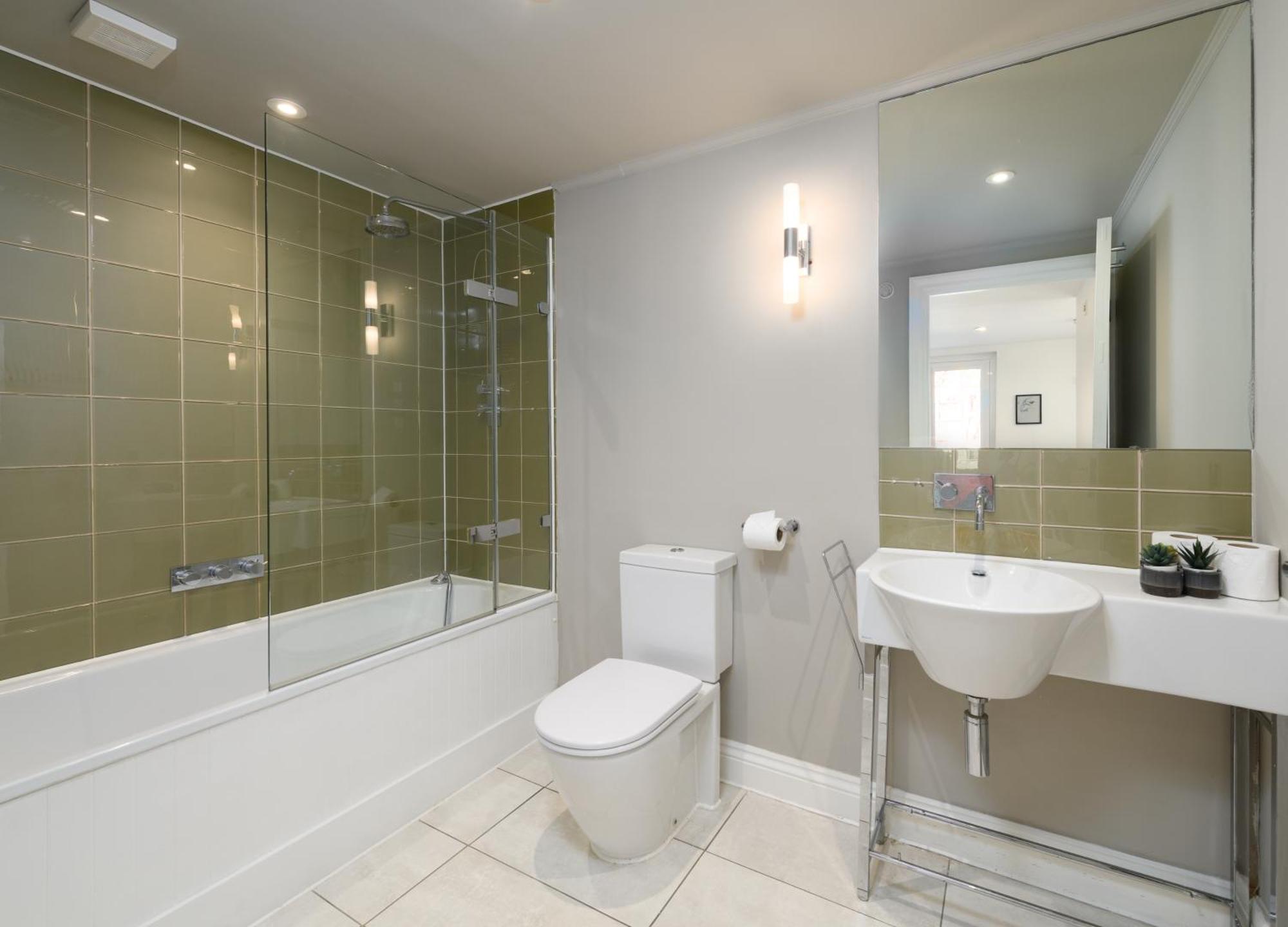 Holm House Hotel Пенарт Экстерьер фото