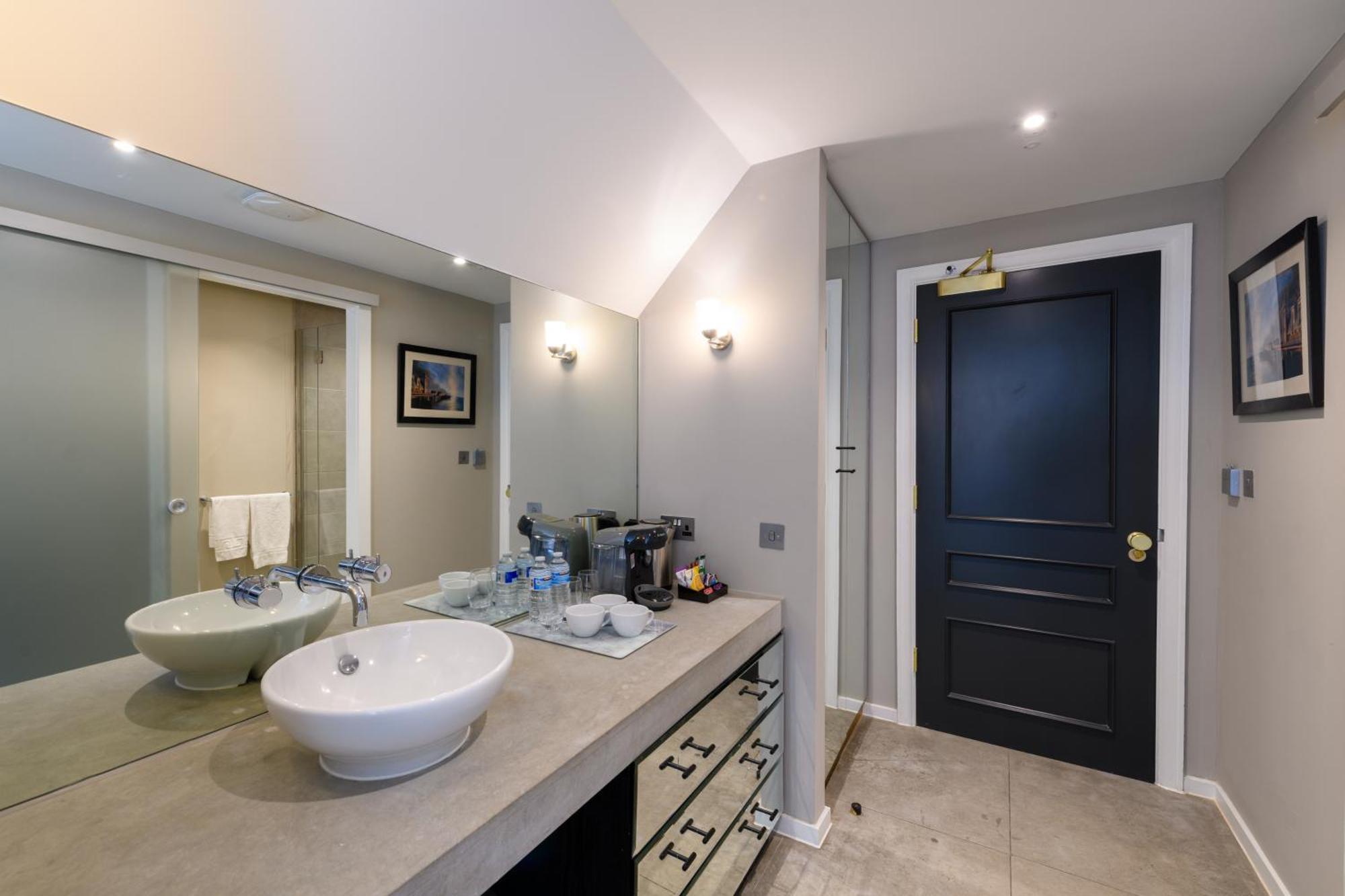 Holm House Hotel Пенарт Экстерьер фото